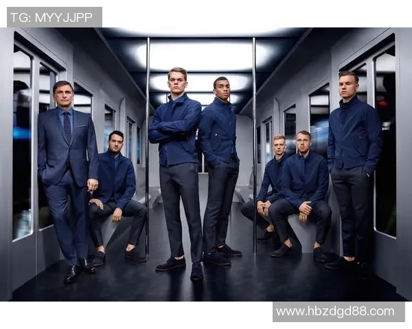 足球明星在场外的魅力西装搭配展现不同风格与个性